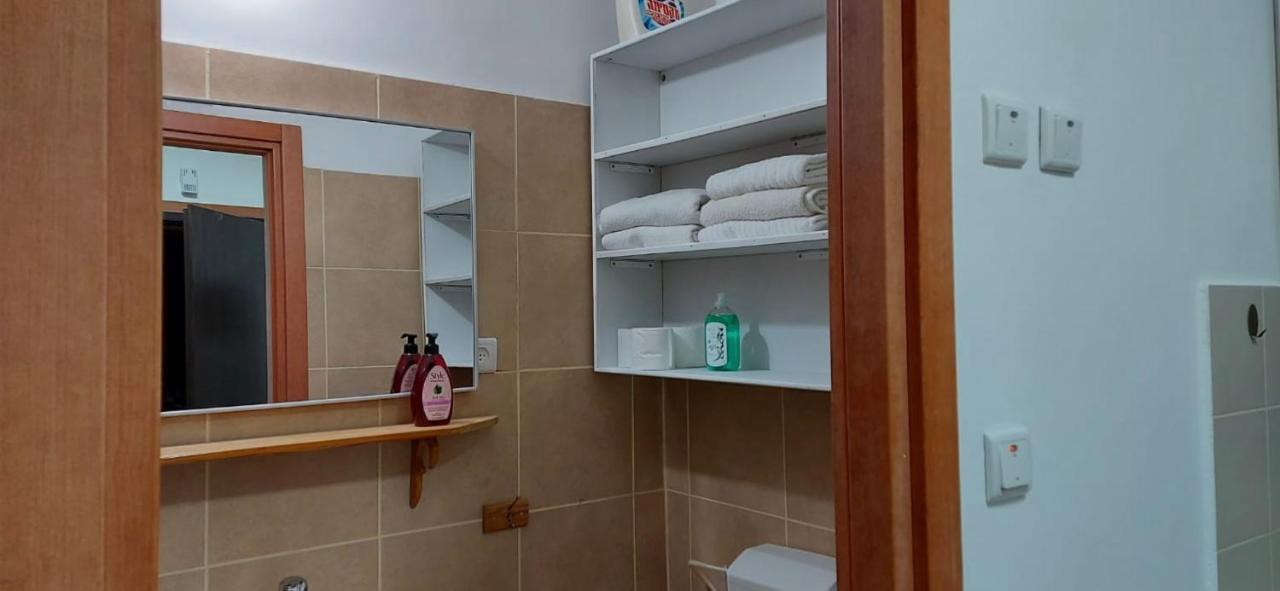 New Studio In Soroka Hospital Area Apartment Beersheba Bagian luar foto